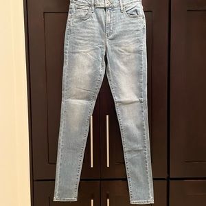 Levi’s High-rise Skinny Jeans